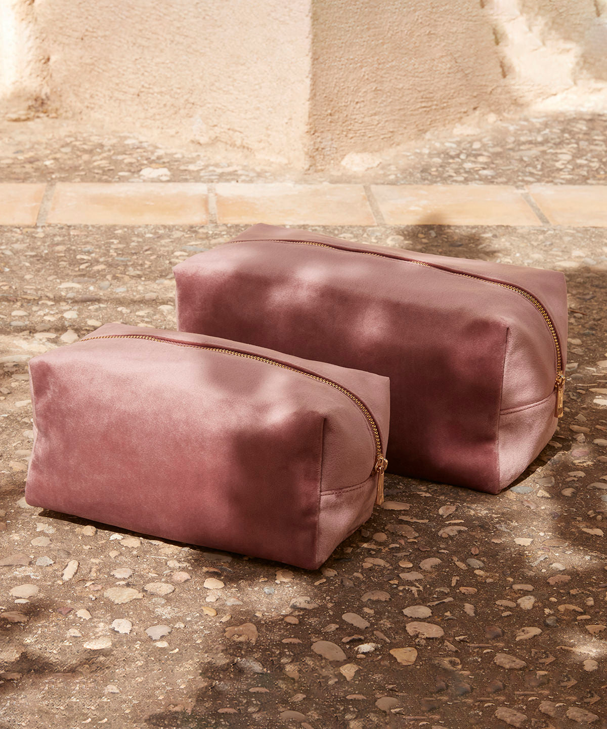 Velvet toiletry/accessory case