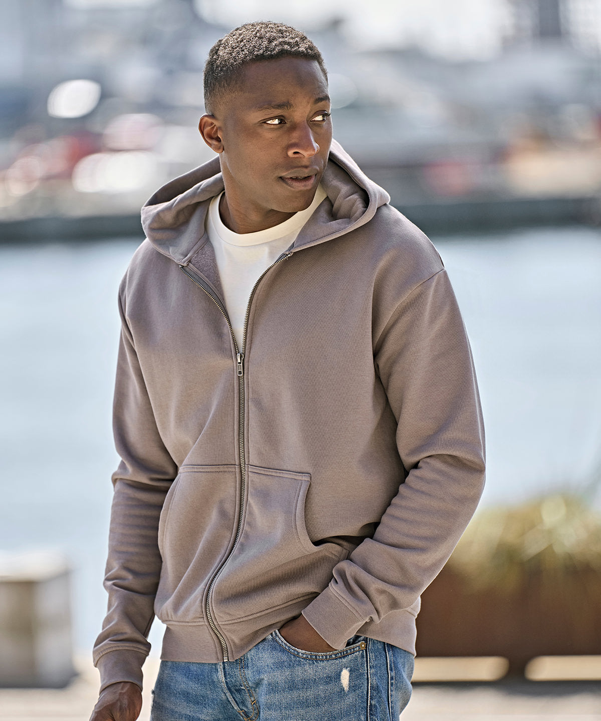 UNLABELED hooded full-zip sweatshirt (5154)