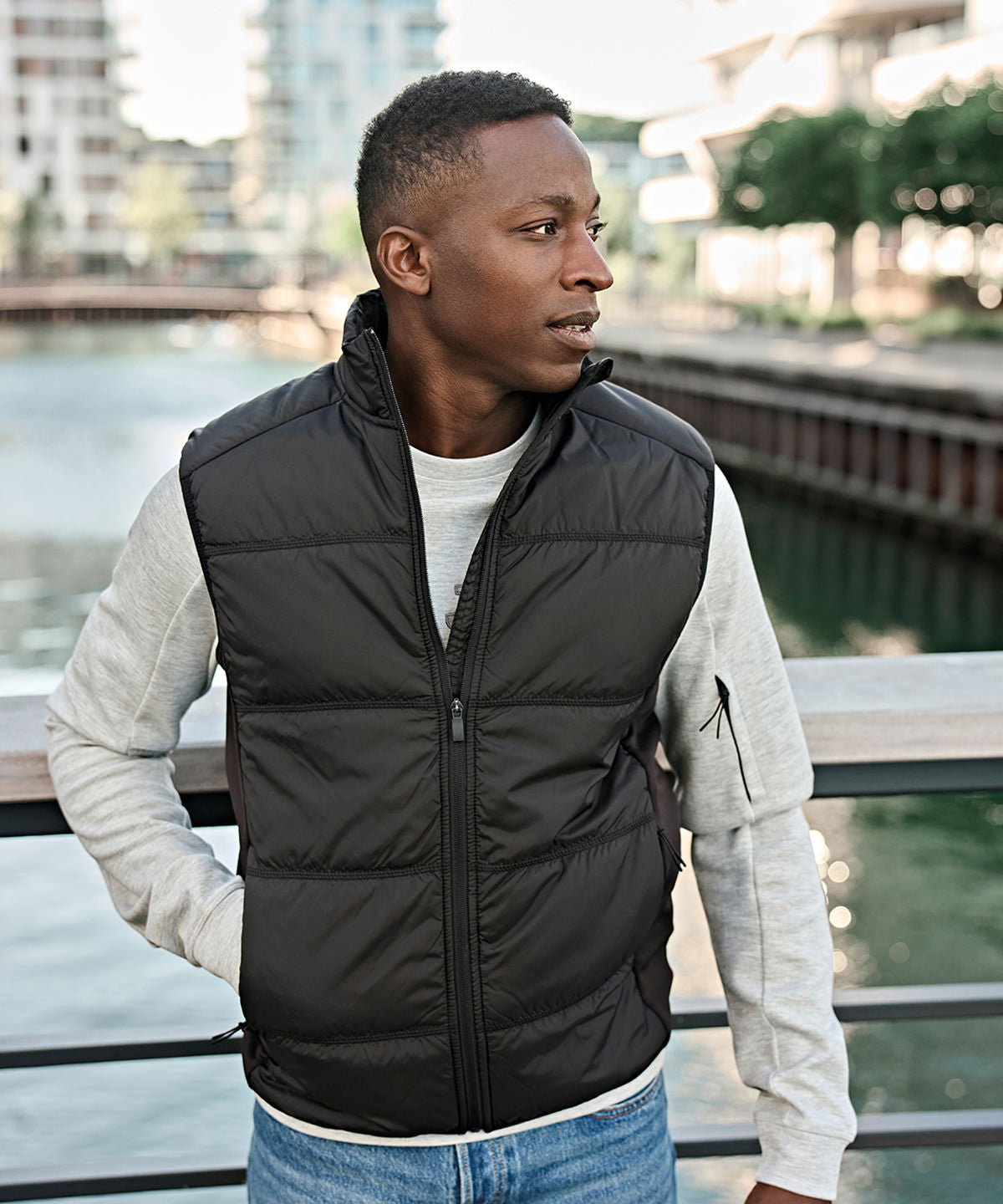 Hybrid-stretch bodywarmer (9114)