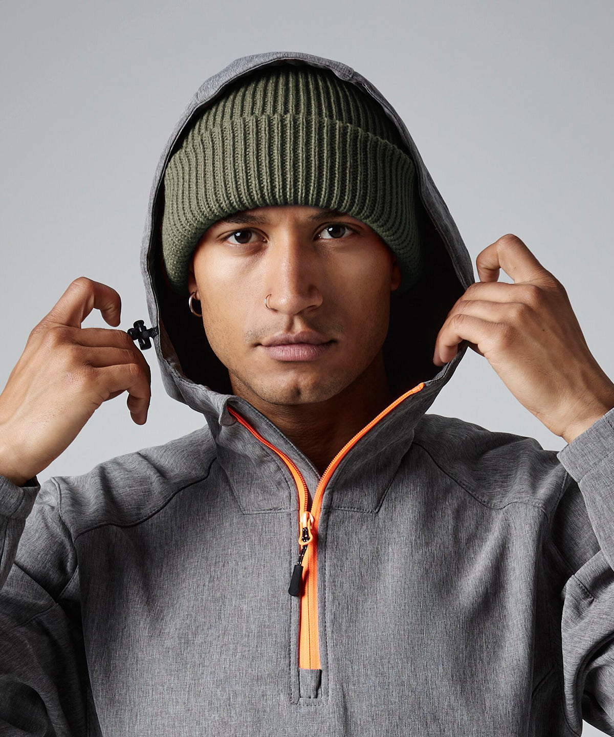 Wind-resistant breathable elements beanie