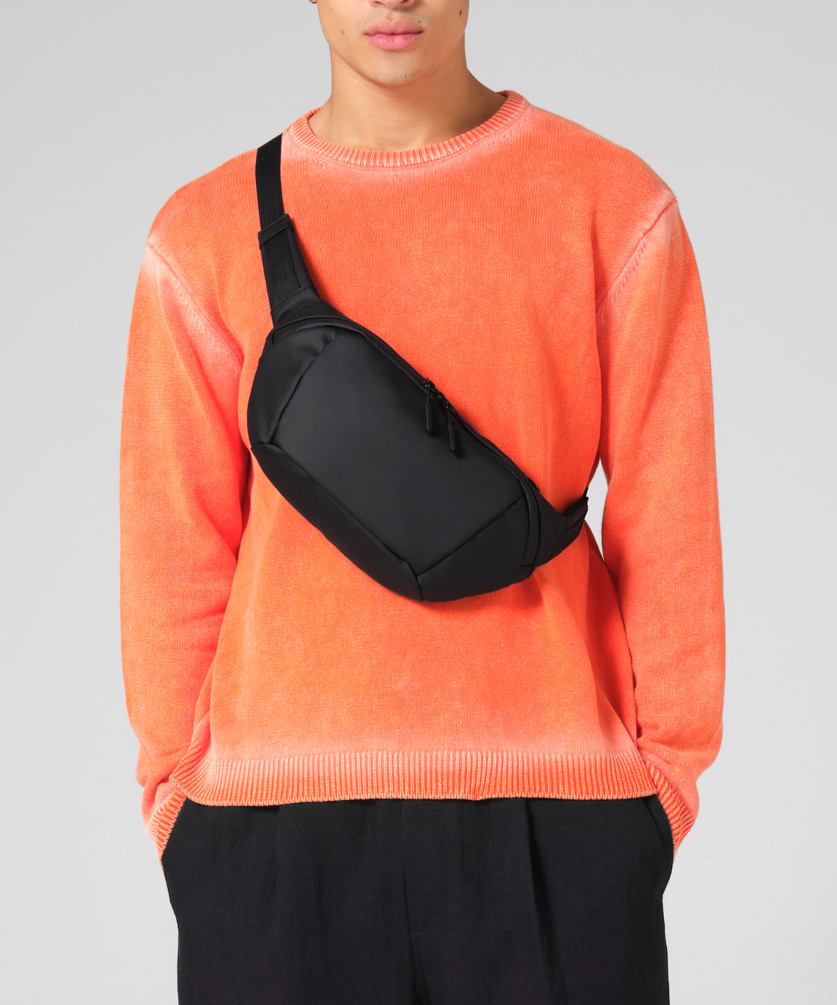 Everyday carry 5 litre cross-body