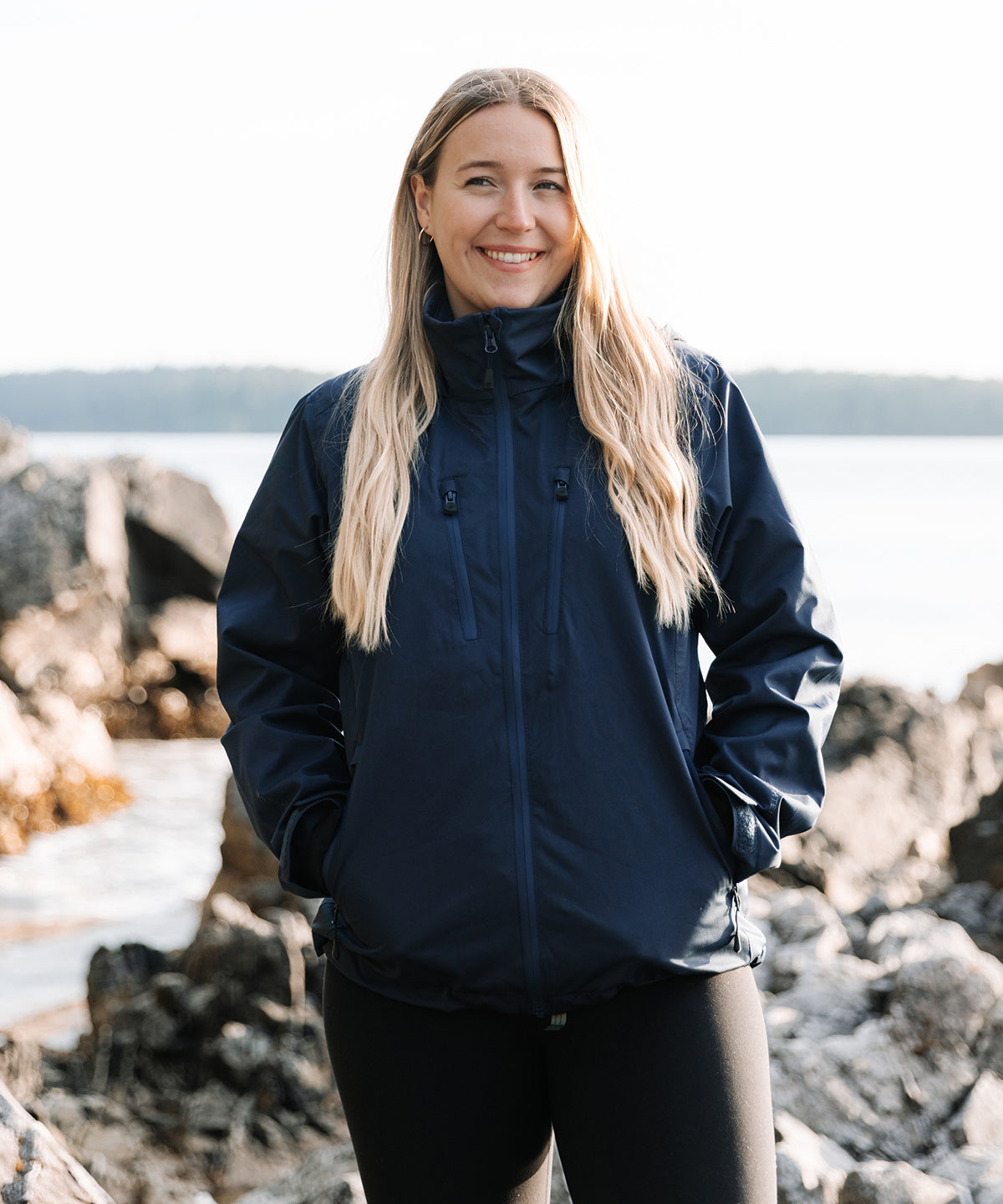 Women’s Scirocco lightweight shell